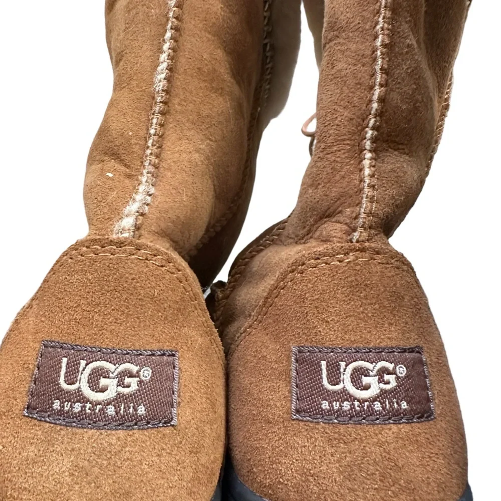 UGG Ultimate Cuff Booties
